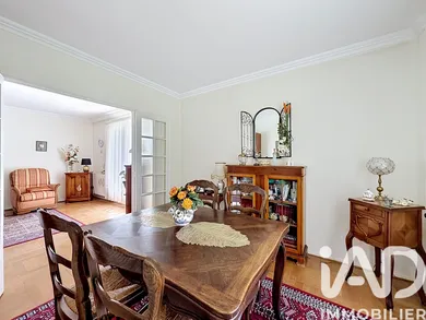 Apartment in Magny-les-Hameaux (78114)