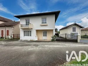 Traditional house in Arengosse (40110)