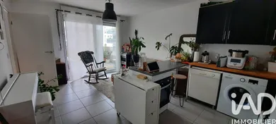 Apartment in Bordeaux (33300)