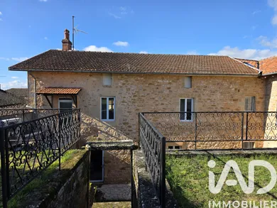 Maison traditionnelle à Figeac (46100)
