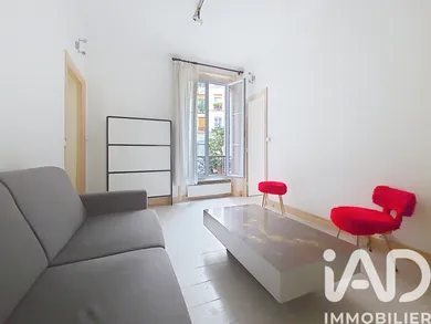 Apartment in Paris (75018)