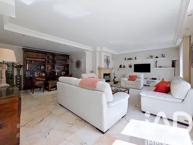 Maison à La Queue-en-Brie (94510)