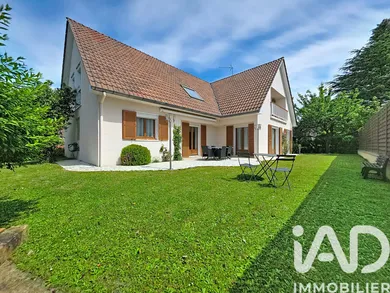 Maison à La Queue-en-Brie (94510)