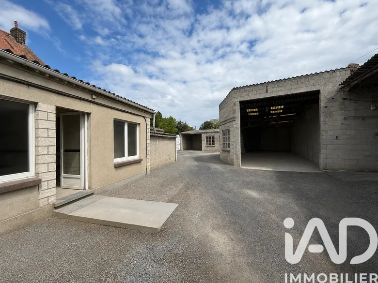 Maison 4 pièces 834 m² · à Marchiennes · 834 m² · 128 000 €