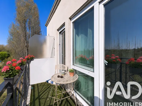 Appartement à Noisy-le-Grand (93160) photo 2