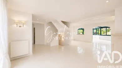 Maison d'architecte à Luzarches (95270)