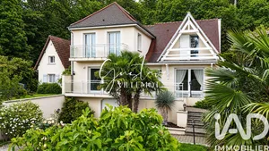 Maison d'architecte à Bellefontaine (95270)