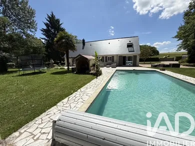 Maison traditionnelle à Vernou-sur-Brenne (37210)