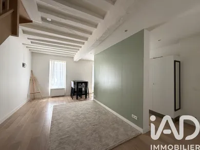 Apartment in Lésigny (77150)