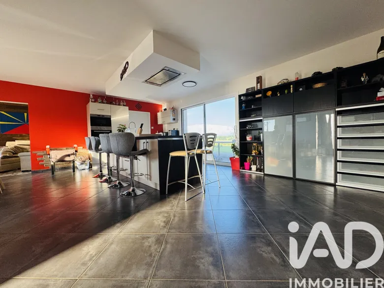 Maison 4 pièces 119 m² · à Le Born · 119 m² · 319 500 €