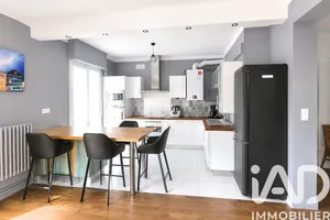 Apartment in Lisieux (14100)
