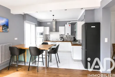 Apartment in Lisieux (14100)