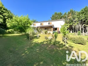 Maison de campagne à Saint-Front-sur-Lémance (47500)