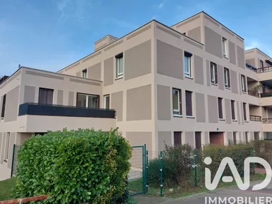 Apartment in Éragny (95610)