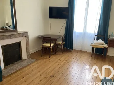 Townhouse in La Rochelle (17000)