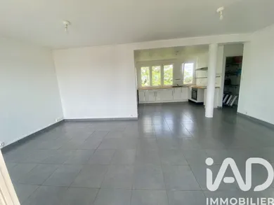 Apartment in Saint-Quentin (02100)