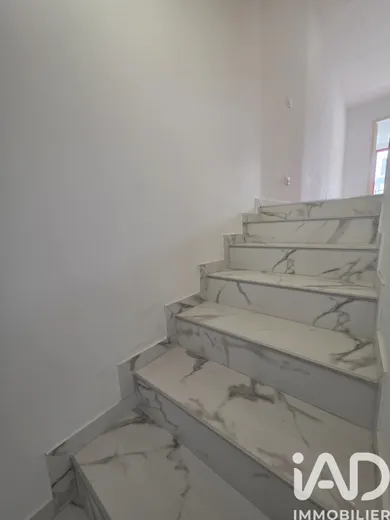 Maison de ville à Condé-en-Brie (02330)