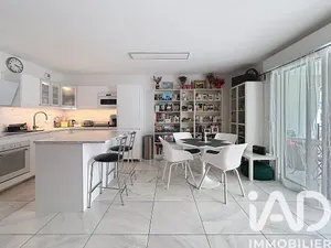 Apartment in Nantes (44000)