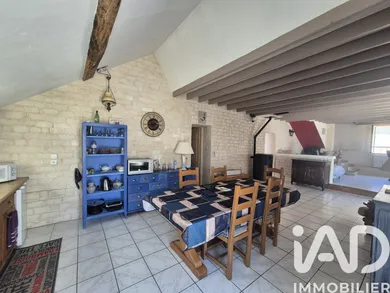 Maison de campagne à Lixy (89140)