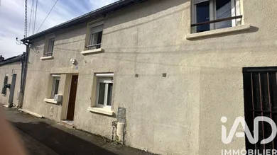 Townhouse in Château-Landon (77570)