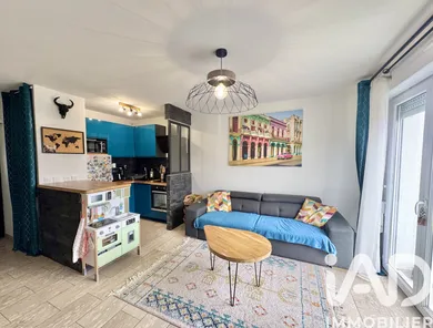 Apartment in Sainte-Geneviève-des-Bois (91700)