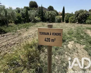 Terrain à bâtir à Beaucaire (30300)