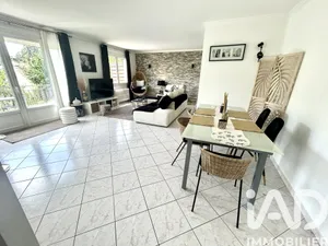 Maison traditionnelle à Yerres (91330)