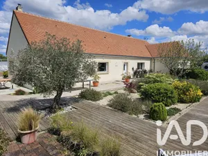 House in Tour-en-Bessin (14400)