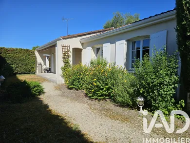 Maison traditionnelle à Ars (16130)