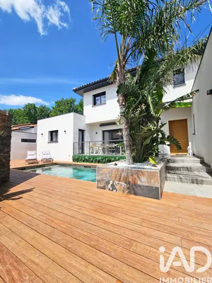 Maison d'architecte à Bompas (66430)