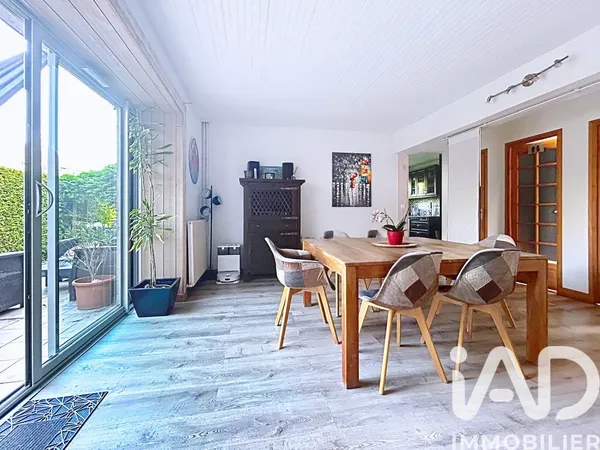 Maison à Mézières-sur-Seine (78970) photo 2