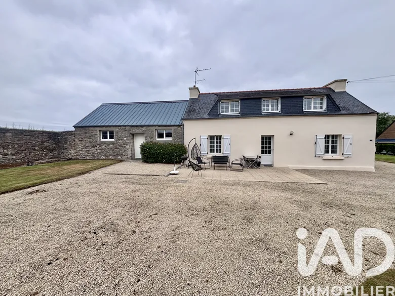 Maison 4 pièces 79 m² · à Treflez · 79 m² · 220 000 €