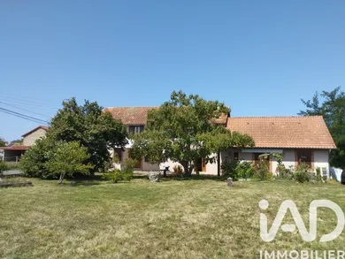 Maison à Vic-en-Bigorre (65500)