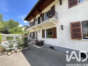 Maison de ville à Annecy (74960)