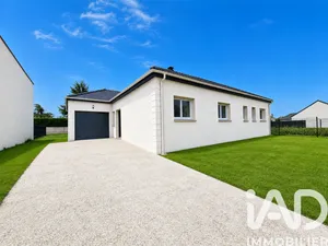 House in Corquilleroy (45120)