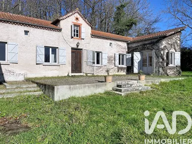 Maison de campagne à Barbachen (65140)