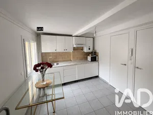 Appartement à Solliès-Pont (83210)