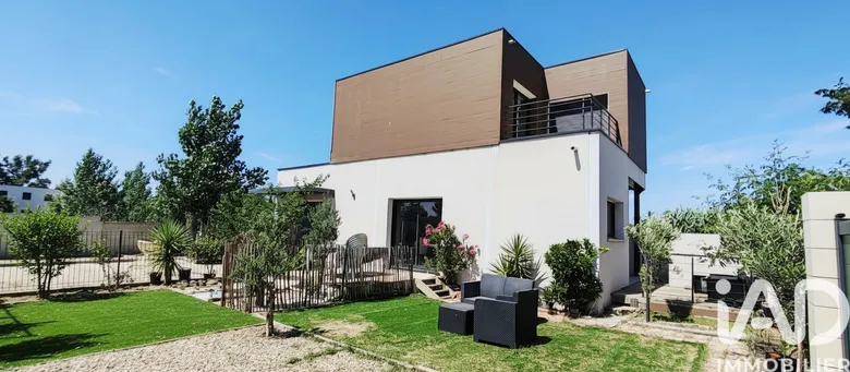 Maison 4 pièces 108 m² · à Sérignan · 108 m² · 390 000 €