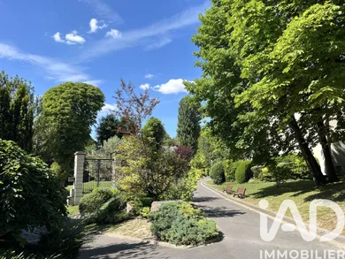 Apartment in Rueil-Malmaison (92500)