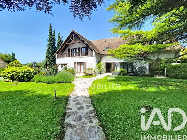 Maison à Chaumes-en-Brie (77390) photo 2
