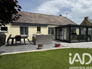 Detached house in Saint-Jean-d'Elle (50810)