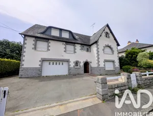 Apartment in Fougères (35300)