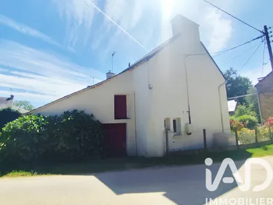 Maison de village à Bains-sur-Oust (35600)