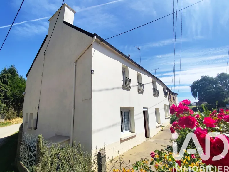 Maison 5 pièces 121 m² · à Bains-sur-Oust · 121 m² · 162 900 €