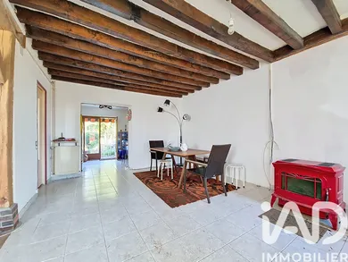 Maison de village à La Bussière (45230)