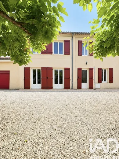 House in Les Billaux (33500)