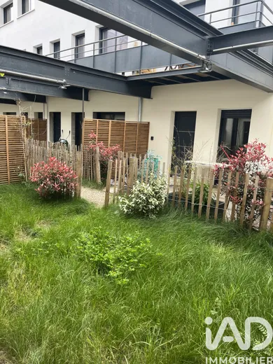 Townhouse in Bordeaux (33000)