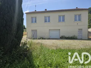 Detached house in Aigre (16140)
