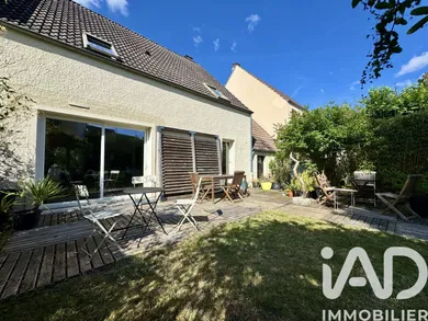 Pavillon à Moret-Loing-et-Orvanne (77250)