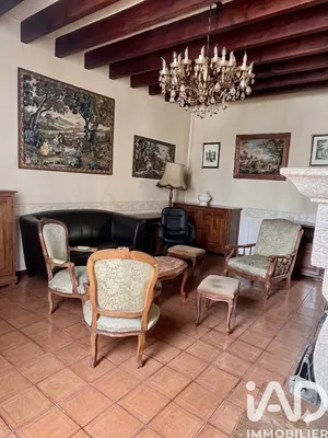 Village house in Longué-Jumelles (49160)